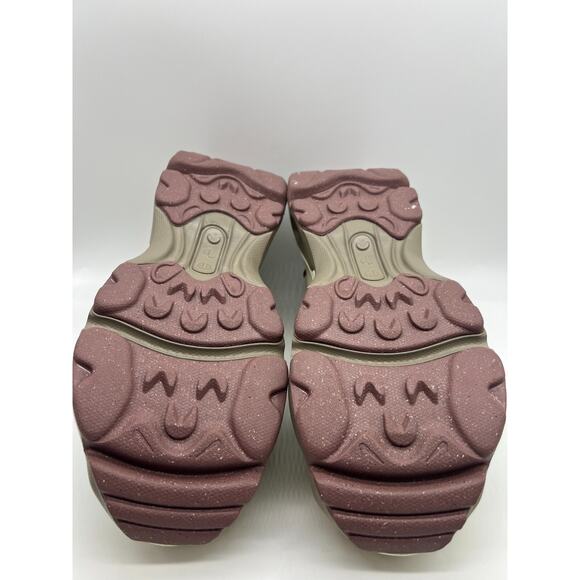 Nike Air Max Flyknit Venture Smokey Mauve FD2110-003 Women's 15/Men's 13.5 - Picture 4 of 12